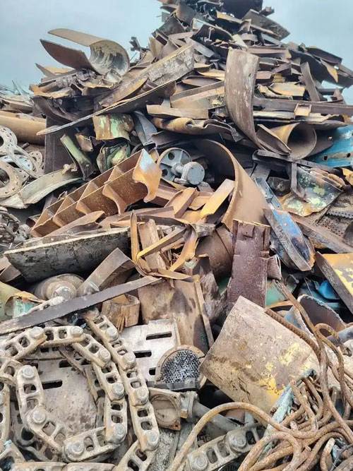 废铁回收